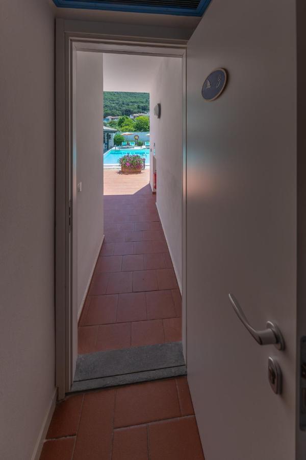 Elba Island Resort Pool & Tennis Nisporto Esterno foto